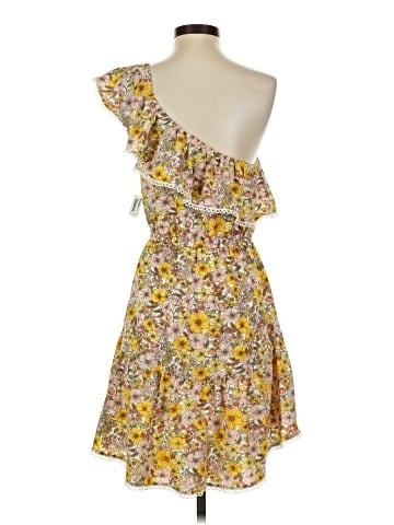 Bar III Casual Dress (view 2)