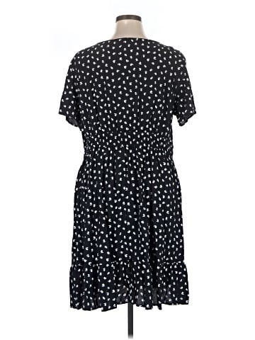 Croft & Barrow Casual Dress (view 2)