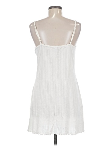 Old Navy Casual Dress (view 2)