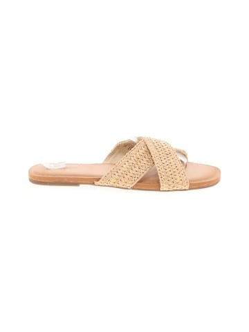 Old Navy Sandals (view 1)