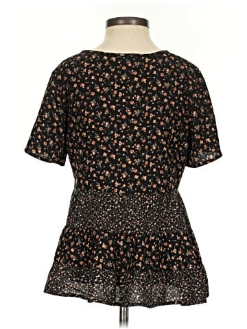 Paper Crane Short Sleeve Blouse (view 2)
