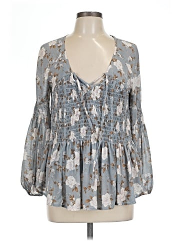 American Eagle Outfitters 3/4 Sleeve Blouse (view 1)