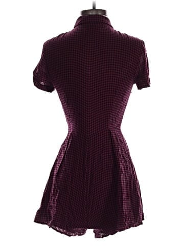Urban Outfitters Casual Dress (view 2)