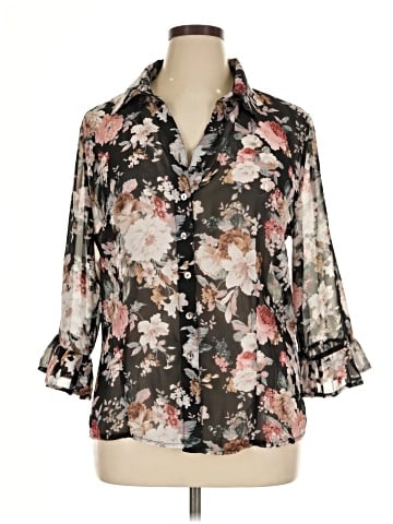 North Style 3/4 Sleeve Blouse (view 1)