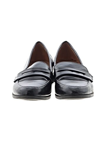 Unbranded Flats (view 2)