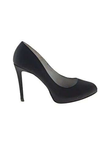 White by Vera Wang Heels (view 1)
