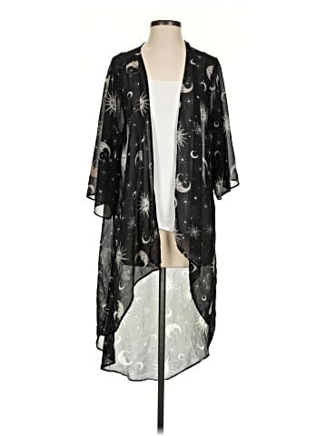 Hot Topic Kimono (view 1)