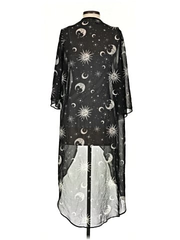 Hot Topic Kimono (view 2)
