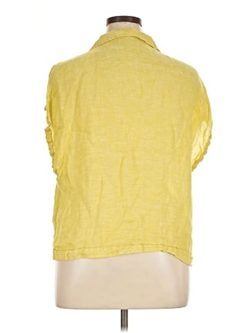 C&C California Sleeveless Button-Down Shirt (view 2)