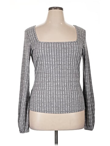 Venus Long Sleeve T-Shirt (view 1)