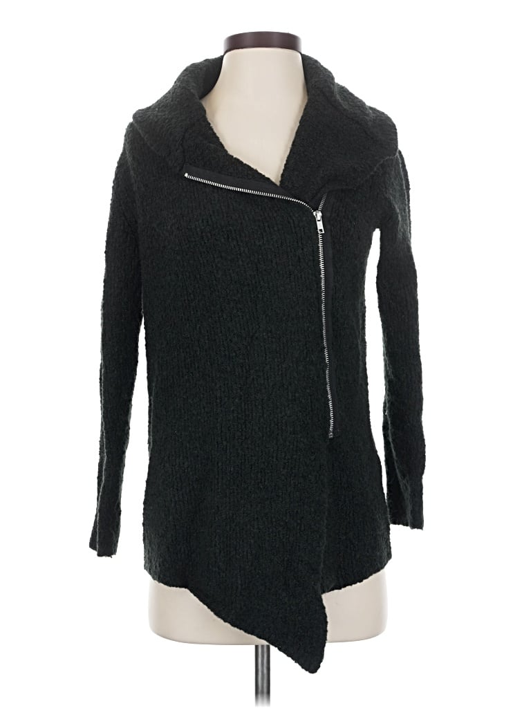 Pre-owned Divided By H&m Coat In Black