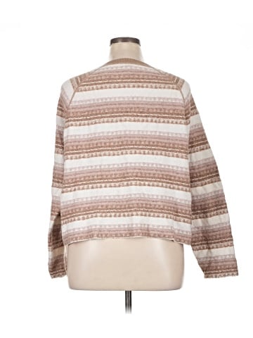 American Eagle Outfitters Pullover Sweater (view 2)
