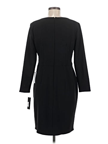 Donna Morgan Casual Dress (view 2)