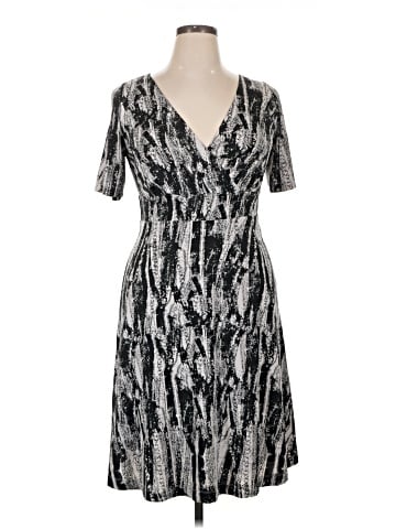 Poppy & Bloom Casual Dress (view 1)