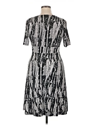 Poppy & Bloom Casual Dress (view 2)