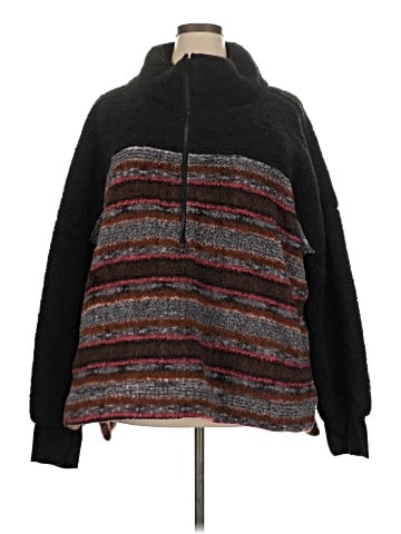 Lularoe Fleece (view 1)