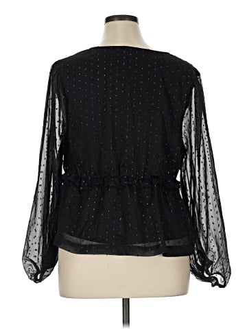 Old Navy 3/4 Sleeve Blouse (view 2)