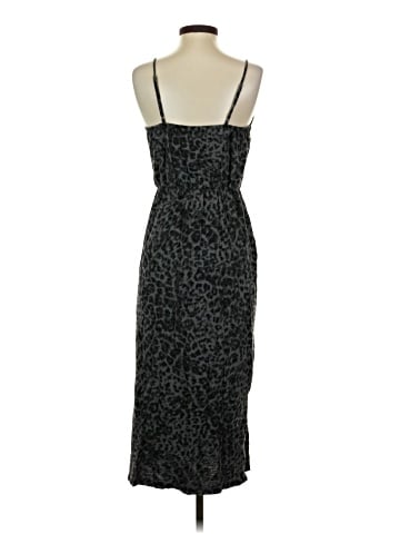 Old Navy Casual Dress (view 2)