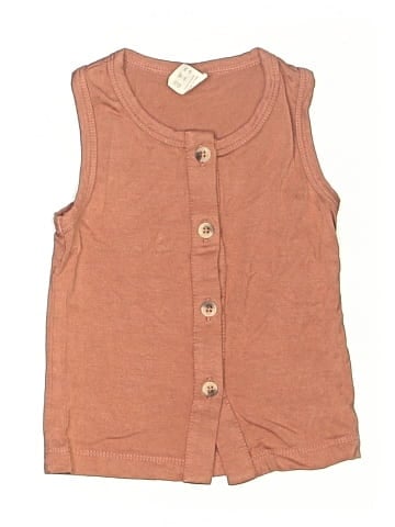 Kate Quinn Organics Sleeveless Button-Down Shirt (view 1)