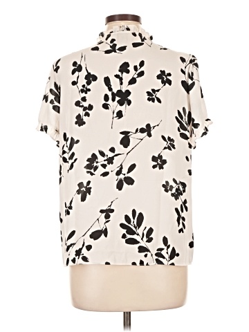 T Tahari Short Sleeve Blouse (view 2)