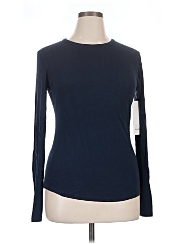Lululemon Athletica Long Sleeve T-Shirt (view 1)