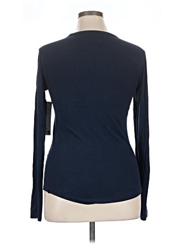 Lululemon Athletica Long Sleeve T-Shirt (view 2)