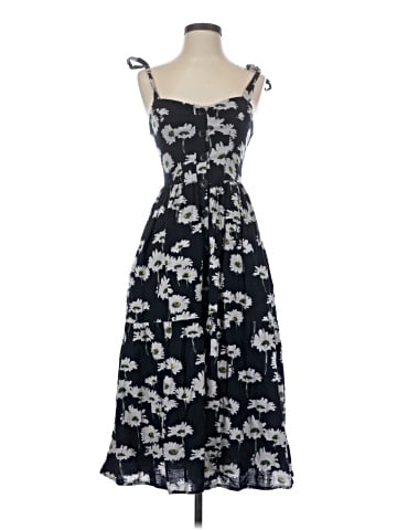 Urban Outfitters Casual Dress (view 1)