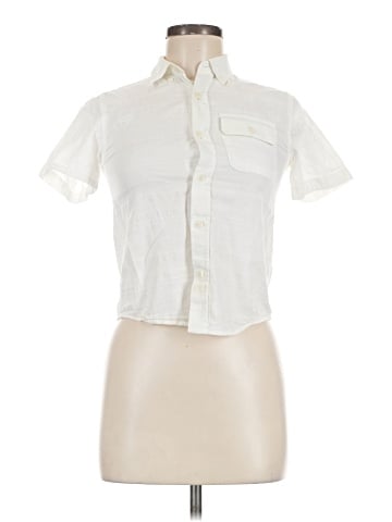 Old Navy Short Sleeve Button-Down Shirt (view 1)