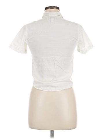 Old Navy Short Sleeve Button-Down Shirt (view 2)