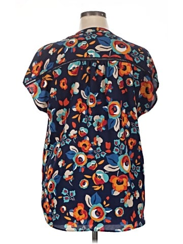 Pleione Short Sleeve Blouse (view 2)