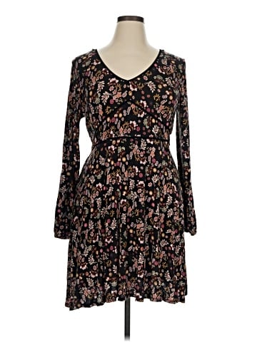Xhilaration Casual Dress (view 1)