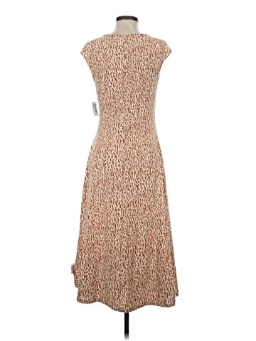 Old Navy Casual Dress (view 2)