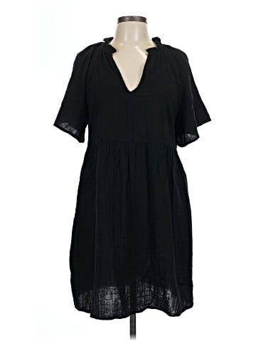 Old Navy Casual Dress (view 1)