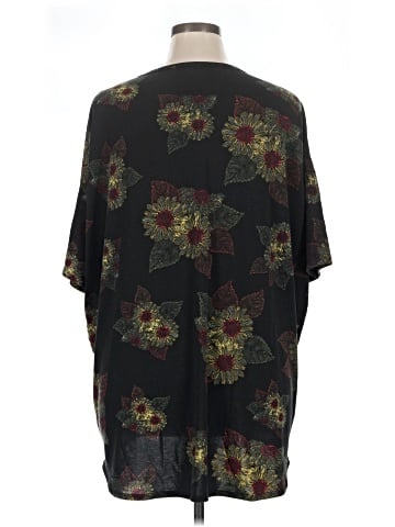 Lularoe Kimono (view 2)