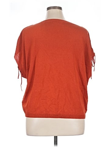 Max Studio Short Sleeve Top (view 2)