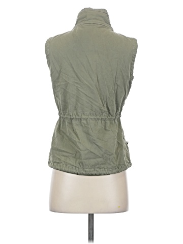 Fashionomics Sleeveless Button-Down Shirt (view 2)