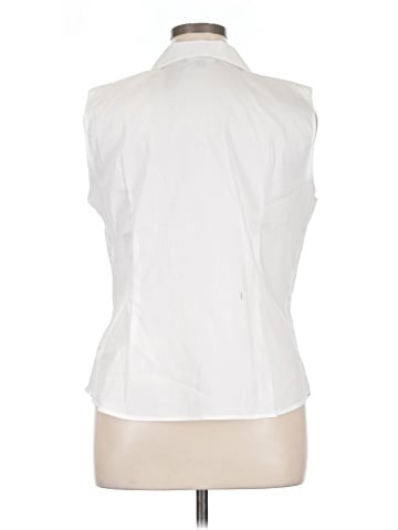 Jones New York Signature Sleeveless Button-Down Shirt (view 2)