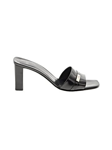 Coach Sandals (view 1)