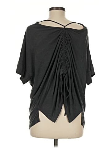 Oddi Short Sleeve Top (view 2)
