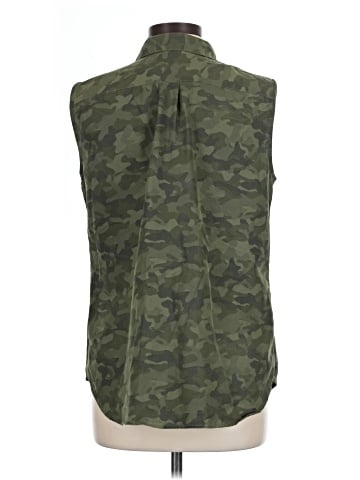 Eddie Bauer Sleeveless Button-Down Shirt (view 2)