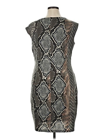Ronni Nicole Cocktail Dress (view 2)