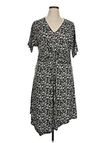 Apt. 9 Casual Dress (view 1)