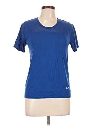 Nike Short Sleeve Top (view 1)