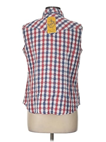 Shyanne Sleeveless Button-Down Shirt (view 2)