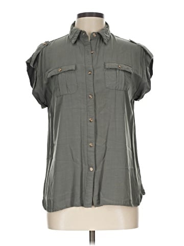 Love Notes Sleeveless Button-Down Shirt (view 1)