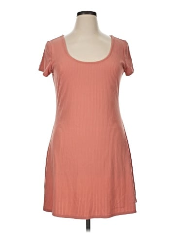 No Boundaries Casual Dress (view 1)