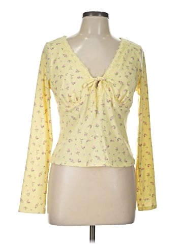 No Boundaries Long Sleeve Blouse (view 1)