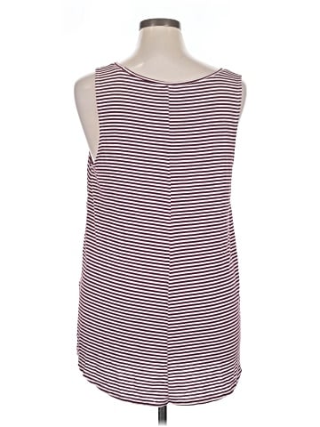 Old Navy Sleeveless T-Shirt (view 2)