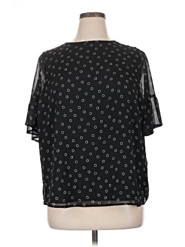 Ava & Viv Short Sleeve Blouse (view 1)