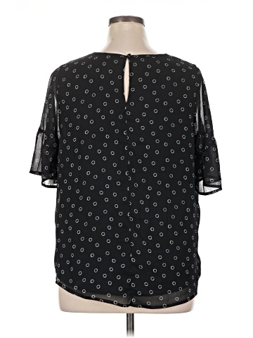 Ava & Viv Short Sleeve Blouse (view 2)